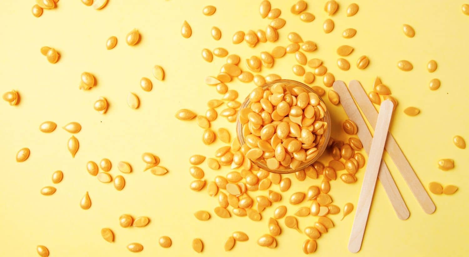 L’Épilation Naturelle Réinventée : Choisissez la Cire Bio Les Filles!